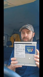 Surge protection - Over Under Voltage... Simple easy wiring of the ICM Controls 493. #hvac #hvacr #hvacsystem #surgeprotection #hvacjourneyman #hvacapprentice #hvaceducation #hvacknowledge #hvacservice #hvactraining #hvaclife #hvacsurgeprotection #overundervoltageprotector | HVAC Know It All