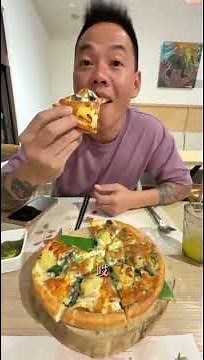 紅葉谷綠能溫泉園區♨️ 隱藏版美味烤肉飯、10寸披薩🍕 沾上… 簡直人生大享受🤤🤤