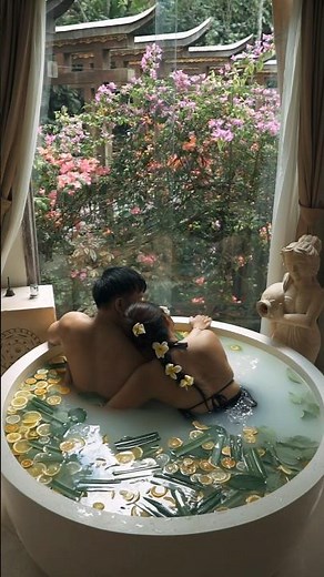 Soak in love: Citrus Bath for two 🍋 #bali #spa #couplegoal