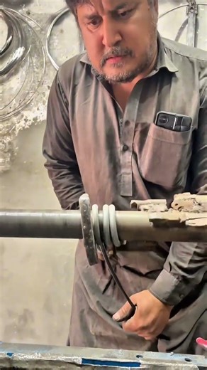 heavy duty spring manufacturing process #shorts