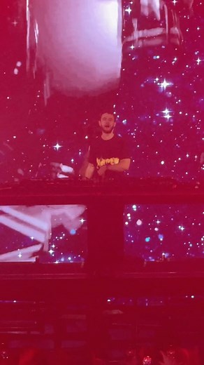 12 comments | @zedd twice in one night? Say less. 朗 Come to @projectglowfest with Billboard, featuring Zedd, @acraze and @waxmotif, and Zedd b2b @knock2music.  | Billboard Dance | Facebook