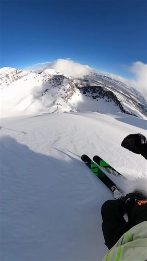 Untracked faces and blue bird powder. Life is good 🙌 ⛷️ @jim ryan #jacksonhole60 #bluebird #skiing #jh60 #fyp