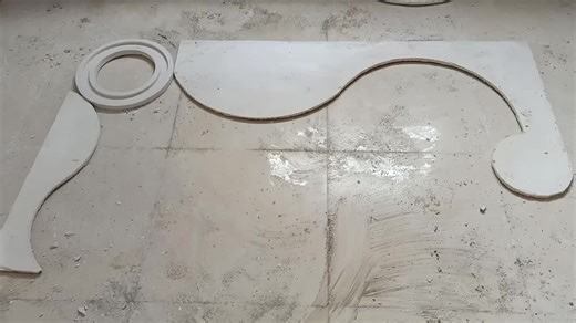 Installing a Decorative Ceiling Piece: Step-by-Step Guide