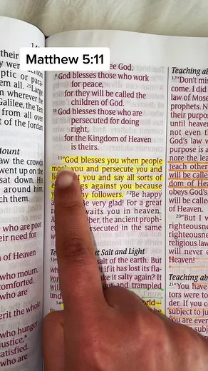 Christian ASMR Video: Experience the Love and Hope of Jesus | New Year 2022