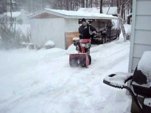 Honda HS80 snowblower