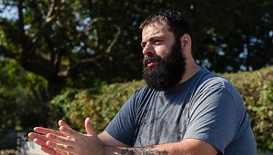 Not your typical personal trainer: 200 pounds lighter, man's story is inspiring others