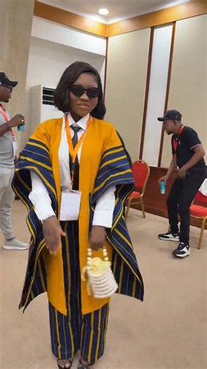 Appréciez les looks de la soirée de Jojo le Comédien 🇧🇯. | LOME BUZZ ACTU II