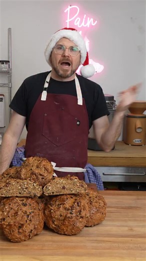 This is your sign to bake bread today. Irish soda bread but make it festive! Cranberry orange walnut 🍒🍊🌰 One bowl, no yeast, no stress. If you’ve ever been nervous about bread this one’s for you. It’s fast forgiving and honestly hard to mess up even on a busy holiday week. I walk through why soda bread works how to keep it tender and the little details that actually matter. You can watch the full tutorial here: https://youtu.be/GoR2o2Htrq8?si=b_WGLh53ODNhN4ct #sodabread #baking | Sourdough Du
