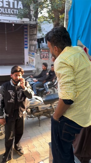 Anil Chawla on Instagram: "#7009045916🔥🔥🔥🔥🔥🔥🔥 #viralvideos #instagram #insta #trending"