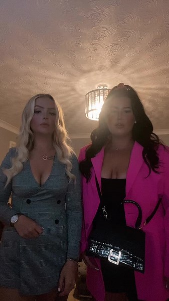 Chelsea Gibb on TikTok