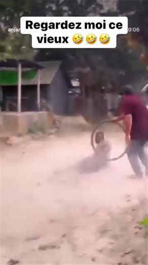 1.6M views · 22K reactions | Ehhhh!!!!! 邏 Tu vas faire pleurer l'enfant hienn #rireinfini #follower ❤️ #RireEnsemble #abonne_toi_sur_la_page_et_partage  | Zeus Sama Lambertini | Facebook