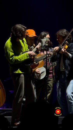 Jack Demurjian on Instagram: "Come on down the mountain Katy Daly 💃 #JarrodWalker"