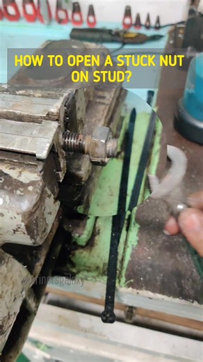 16K views · 54 reactions | How to open a stuck nut on the stud! The way is shown here! #dieselengine #maerskline #marineengineering #seafarers #merchantnavy #merchantmarine #mechaniclife #tugboat | Marinersgalaxy | Facebook