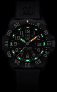 LUMINOX 3051 WATCH