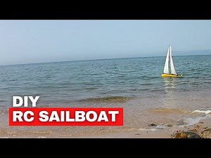 Building and testing a DIY RC Sailboat, from wood to sea