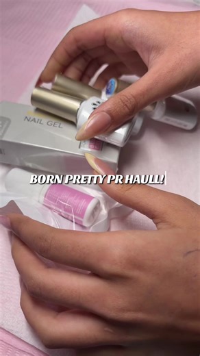 PR HAUL WOOHOO 😛 don’t forget to use ASH for 10% off any purchase!! 💕 #bornpretty #fyp #prhaul #ashnails #cateyenails