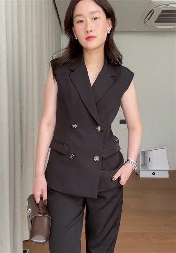 Stylish Workwear Outfits for Professional Women