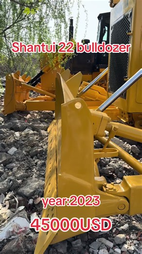 Shantui SD22 Bulldozer: Power and Fuel Efficiency