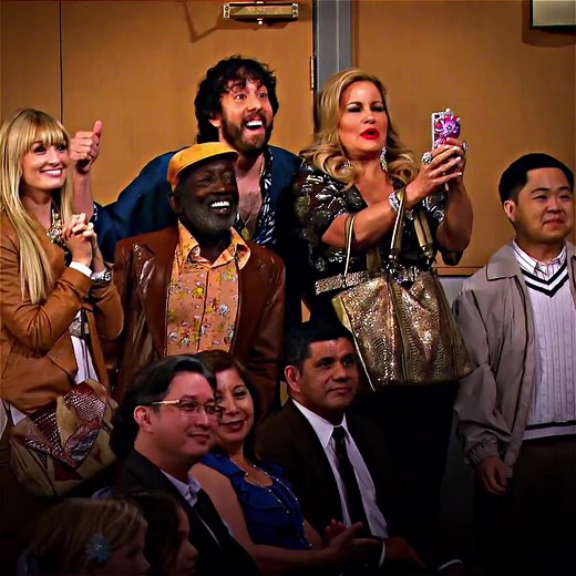 Max's Back: 2 Broke Girls Scene ft. Kat Dennings & Beth Behrs
