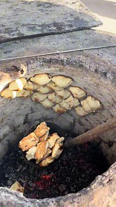 4.3M views · 3.2K reactions | A unique blend of textures and aromatic flavors. Crispy golden crust embracing tender fillings – every bite is a delight for your taste buds. Dive into the distinctive charm of #Xinjiang Grilled Buns! | Discover Xinjiang | Facebook