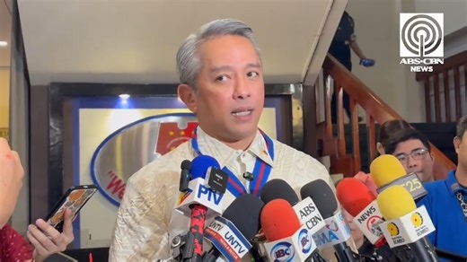 Nilinaw ni DILG Sec. Jonvic Remulla na wala siyang sama ng loob sa Bureau of Fire Protection na iniimbestigahan ngayon dahil sa umano’y kurapsyon sa ahensya. Ayon kay Remulla, layon lang nila na ayusin ang integridad ng BFP kung saan nasasangkot ang nasa 40 nilang opisyal, kabilang ang mga retirado na. | via Karen De Guzman, ABS-CBN News | ABS-CBN News