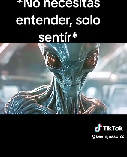 Alien Creature Images with Spaceship Details