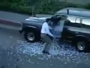 There's nothing like a good prank. To get you in the mood for April Fool's Day, here are 10 of the best golf pranks: bit.ly/2ojfLqg (📽: Instagram/bewarmers) | SwingU