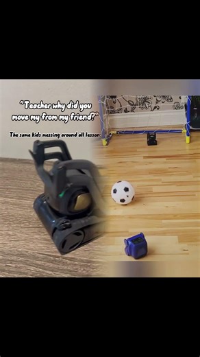 POV: You get moved in class - #robot #robots #meme