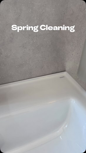 With spring upon us, enjoy some relaxing vibes as we give the panels in our new showroom a clean 🫧 Multipanel makes cleaning easy ✨ Not only are our panels mould-resistant, but they can also be cleaned easily with a simple wipe with a warm cloth and mild detergent to keep them looking brand new. | Multipanel