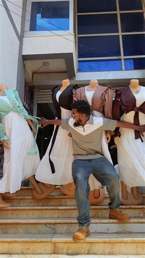 desginer usmi (@usmi.design.new.fashoin)’s videos with Ya Raih - Shady El Gendy