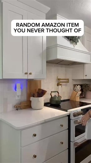 45 reactions · 28 comments | I’m all about using all the parts of my cabinet for storage to make everything look nice and neat! Sharing a few of my favorite hacks on the best ways to keep an organized cabinet. FOLLOW ME and THEN comment WOAH and Ill send ya the links  | woah.heather.rhodes | Facebook