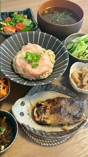 【自炊記録】営業OLの平日の３食自炊記録 #簡単レシピ #japanesefood #自炊 #時短節約 #お弁当 #腸活 #ダイエット #食事vlog #おうちごはん #魚料理 #糠漬け #一人暮らし