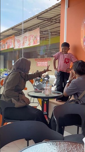 RAKA GANGGUIN OONG SAMA PACARNYA #minivlog #hiburanshorts #anakdesa #vlog