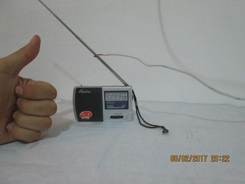 ANTENA DE RADIO CASERA PARA INTERIORES Y EXTERIORES