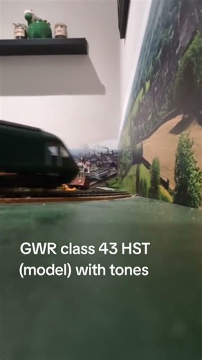GWR class 43 HST (model) with tones #train #trainspotting #steamtrain #modeltrains #hornbytrains
