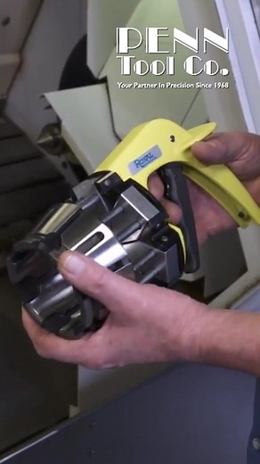 Changing a collet in just a few seconds #lathe #foryou #fyp #cnclathe #lathework #lathemachine #cncmachine #machinistlife #machinist #machinisttiktok #cncmachining #cncmachinetool