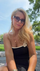 295 reactions · 24 comments | OOTD Inspo: Do you like this look?...