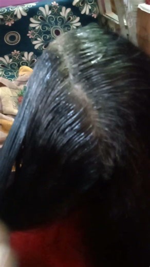 hair colour root touch up practice new section.