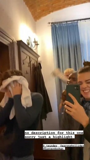 Hunter Doohan 😍 BTS Wednesday season 1 🖤 #hunterdoohan #throwback #wednesday cast