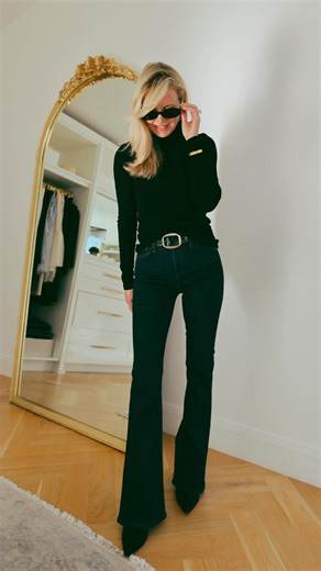 Erin Busbee | You know the fit is 10/10 when you start collecting every wash they make!💫 P.S. several washes are currently on sale AND there’s still time... | Instagram