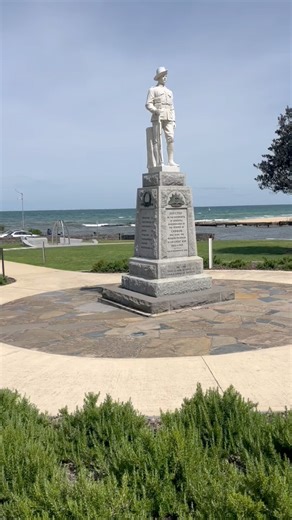 The Face Behind the Monuments This soldier monument at Carrum Downs in Melbourne is typical of the thousands erected by local communities after the Great War. Yet the stories behind each them are utterly unique. This statue, crafted in Italy, was modelled on stonemason Arthur Fell, a young Carrum man who had illegally enlisted underage so he could follow his brothers to the front. He was the only one of the three who made it home. On his return, Fell resumed work at Lodge’s Stone Masons. Chosen 