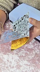 2K views · 19 reactions | Foileamos con la Laminadora Pro 朗❤️ Realizamos el foileado, también conocido como el pan de oro ✨️ - - - - #manualidades #scrap #laminadorapro #laminadora #enmicadora #laminadorafoil #foil #foiling #foilingtechnique #manualidadesfaciles | Fase Market | Facebook