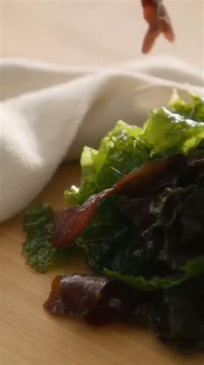 Seaweed Fish & Chips | Nomadic Bite | England food recipes | England Food