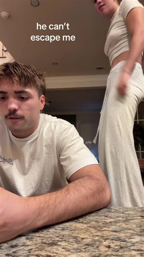 nobody (@nobodyfindthisthx)’s video of you can't escape me