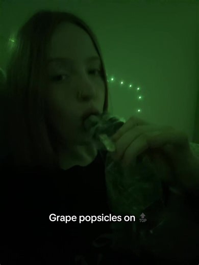 #grape #popsicle #foryoupage #silly #fyp