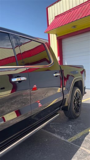 2023 GMC Denali: Stylish Window Tinting Options