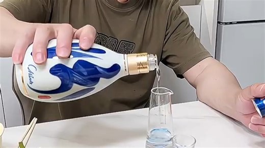 送礼优选！X12 Pro旗舰芯片 3D人脸解锁，颜值实力兼具。出差办公神器，续航持久不焦虑，朋友收到都夸有面！