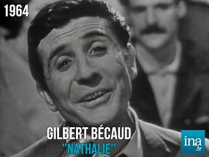 "La place Rouge était vide, Devant moi marchait Nathalie, Il avait un joli nom, mon guide" Gilbert Bécaud, 1964 | INA