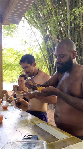 5.4K views · 1.1K reactions | Let’s create memories in Jamaica  Book your Riverside Cookout experience with me today #rivercooking #cooking #cookingclass #italstew #rastafarian #veganfood #foodporn #foodstagram #bestofveganfoodmania #currylover #goodvibes #italfood #riverside #travel #foodstagram #jamaica | Oshane Warren | Facebook