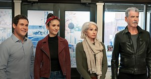 Catch Up with the Criminally Funny Cast of ‘The Out-Laws’